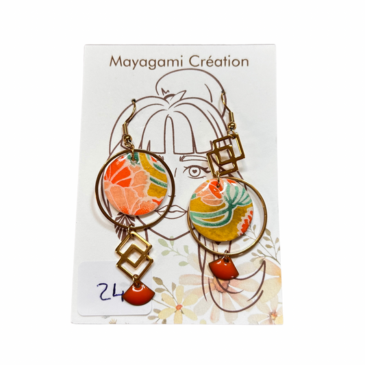 Boucles d’oreilles asymétriques Mayagami création