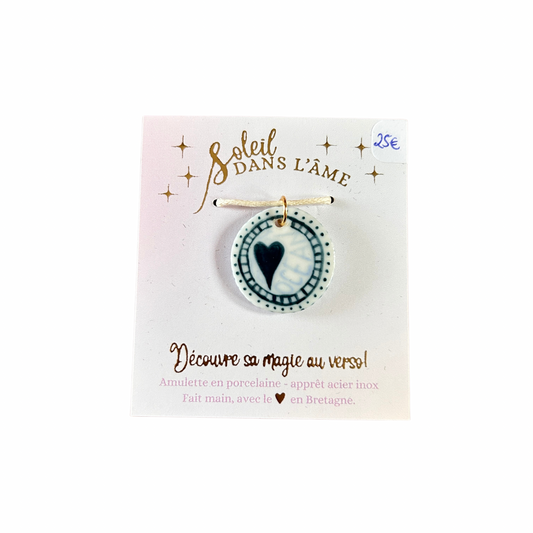 Amulette haut les cœurs Soleil dans l’âme