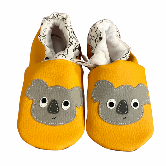 Chaussons souples taille 23/24 Lololinette